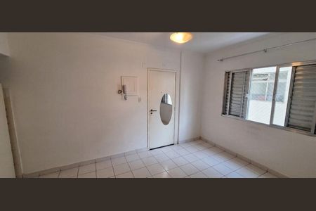 Apartamento à venda com 28m², 1 quarto e sem vaga Apartamento à venda com 28m², 1 quarto e sem vagaSala