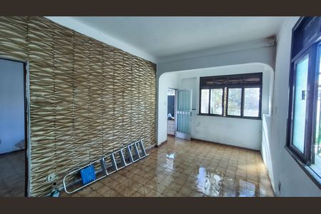 Casa para alugar com 2 quartos, 70m² em Vista Alegre, Rio de Janeiro