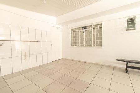 Casa para alugar com 145m², 3 quartos e 2 vagas Casa para alugar com 145m², 3 quartos e 2 vagasÁrea de Serviço