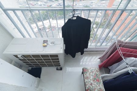 Apartamento para alugar com 54m², 2 quartos e 1 vagaVaranda