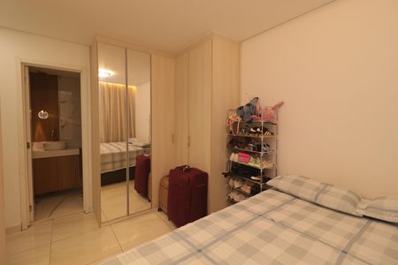 Apartamento para alugar com 54m², 2 quartos e 1 vagaSuíte
