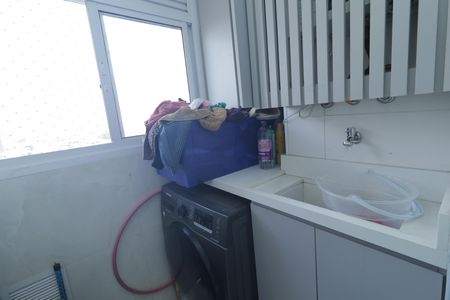Apartamento para alugar com 54m², 2 quartos e 1 vagaÁrea de Serviço