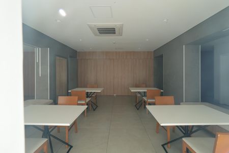 Apartamento para alugar com 54m², 2 quartos e 1 vagaÁrea comum - Salão de festas