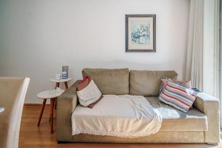 Sala de apartamento à venda com 3 quartos, 55m² em Jardim Esmeralda, São Paulo
