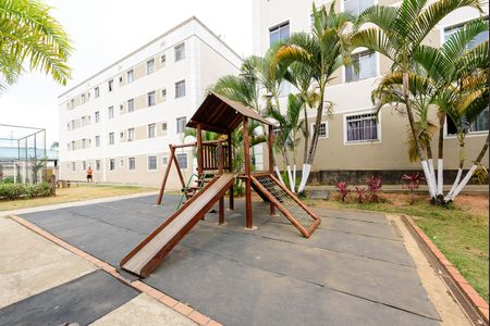 Apartamento para alugar com 48m², 2 quartos e 1 vaga Apartamento para alugar com 48m², 2 quartos e 1 vagaÁrea comum - Playground