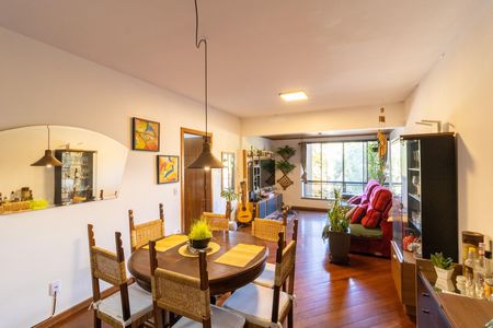 Apartamento à venda com 100m², 3 quartos e 1 vagaSala