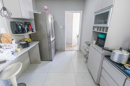 Casa à venda com 130m², 4 quartos e 1 vaga Casa à venda com 130m², 4 quartos e 1 vagacozinha