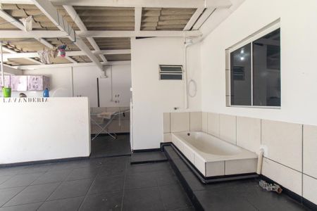 Área de Serviço de casa para alugar com 1 quarto, 35m² em Hauer, Curitiba