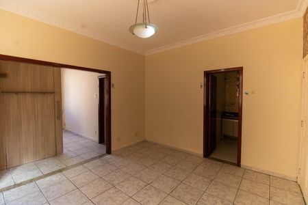Apartamento para alugar com 80m², 3 quartos e sem vaga Apartamento para alugar com 80m², 3 quartos e sem vagaSala
