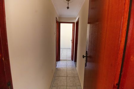 Apartamento para alugar com 80m², 3 quartos e sem vaga Apartamento para alugar com 80m², 3 quartos e sem vagaCorredor