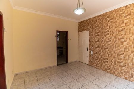 Apartamento para alugar com 80m², 3 quartos e sem vaga Apartamento para alugar com 80m², 3 quartos e sem vagaSala