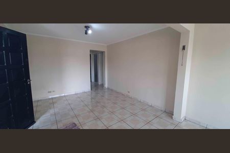 Casa para alugar com 101m², 2 quartos e 3 vagas Casa para alugar com 101m², 2 quartos e 3 vagasSala