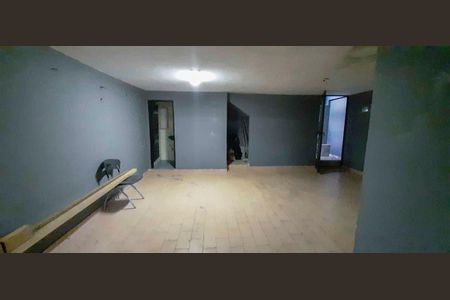 Garagem de casa para alugar com 2 quartos, 101m² em Bela Vista, Osasco