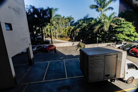 Vista da Varanda de apartamento para alugar com 2 quartos, 70m² em Chácara Agrindus, Taboão da Serra