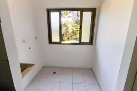 Área de Serviço de apartamento para alugar com 2 quartos, 70m² em Chácara Agrindus, Taboão da Serra