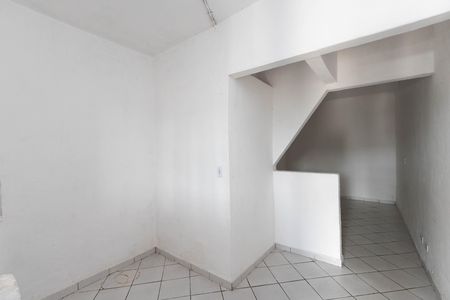 Cozinha de casa para alugar com 1 quarto, 40m² em Jardim Daysy, São Paulo