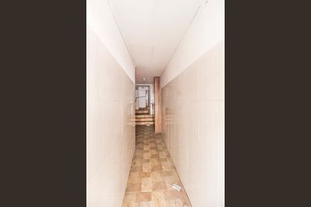 Escada de apartamento para alugar com 2 quartos, 200m² em Centro, Barueri