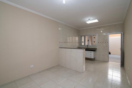 Casa para alugar com 92m², 2 quartos e 2 vagas Casa para alugar com 92m², 2 quartos e 2 vagasSala de Jantar