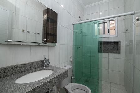 Casa para alugar com 92m², 2 quartos e 2 vagas Casa para alugar com 92m², 2 quartos e 2 vagasBanheiro do Quarto 2 Suíte