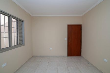 Casa para alugar com 92m², 2 quartos e 2 vagas Casa para alugar com 92m², 2 quartos e 2 vagasQuarto 2 Suíte