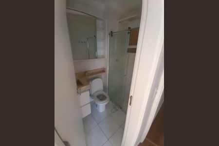 Banheiro de apartamento para alugar com 2 quartos, 67m² em Chácara Antonieta, Limeira