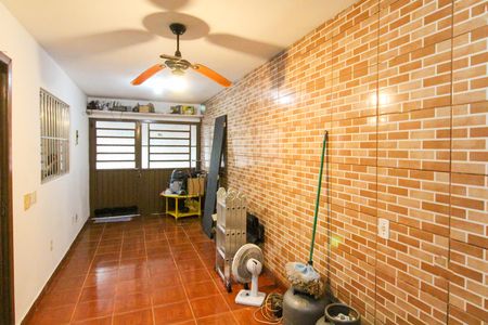 Casa para alugar com 160m², 2 quartos e 2 vagas Casa para alugar com 160m², 2 quartos e 2 vagasGaragem