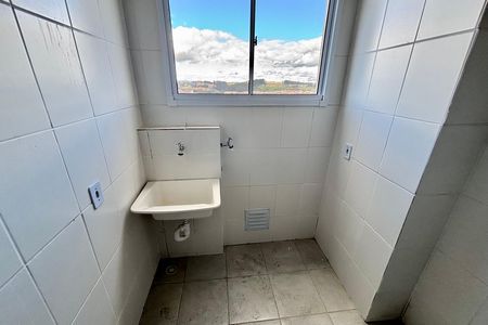Apartamento para alugar com 50m², 2 quartos e 1 vaga Apartamento para alugar com 50m², 2 quartos e 1 vagaCozinha/Área de serviço