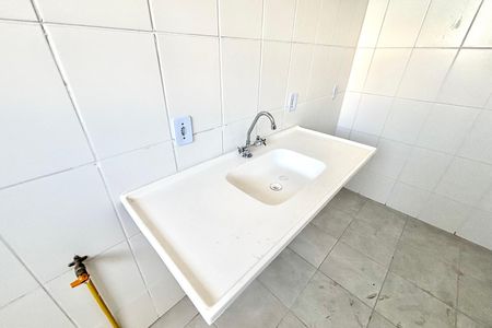 Cozinha/Área de serviço de apartamento para alugar com 2 quartos, 50m² em Jardim Lourdes, Ferraz de Vasconcelos