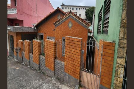 Casa à venda com 3 quartos, 250m² em Vila Ramos, São Paulo