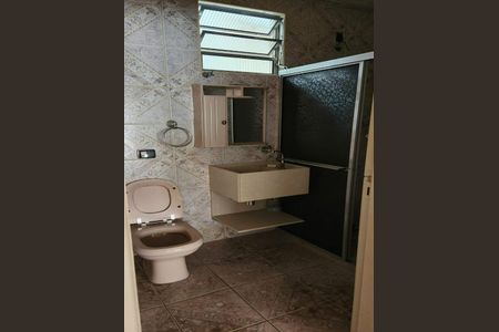 Casa à venda com 3 quartos, 250m² em Vila Ramos, São Paulo