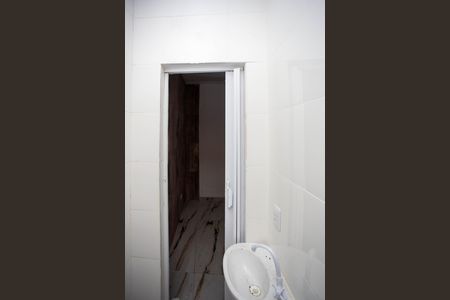 Banheiro de apartamento para alugar com 1 quarto, 34m² em Cidade Júlia, São Paulo