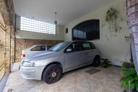 Garagem de casa à venda com 2 quartos, 191m² em Penha de França, São Paulo