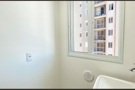 Apartamento para alugar com 42m², 2 quartos e 1 vaga Apartamento para alugar com 42m², 2 quartos e 1 vagaÁrea de Serviço