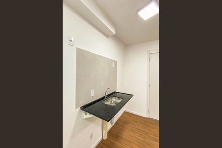 Cozinha de apartamento para alugar com 2 quartos, 42m² em Jardim America da Penha, São Paulo