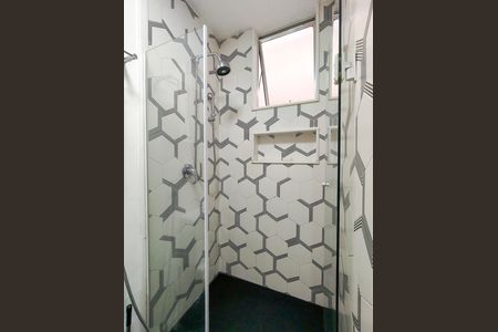 Apartamento para alugar com 84m², 2 quartos e sem vaga Apartamento para alugar com 84m², 2 quartos e sem vagaBanheiro Corredor