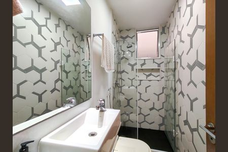 Apartamento para alugar com 84m², 2 quartos e sem vaga Apartamento para alugar com 84m², 2 quartos e sem vagaBanheiro Corredor
