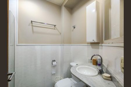Apartamento para alugar com 84m², 2 quartos e sem vaga Apartamento para alugar com 84m², 2 quartos e sem vagaBanheiro de serviço