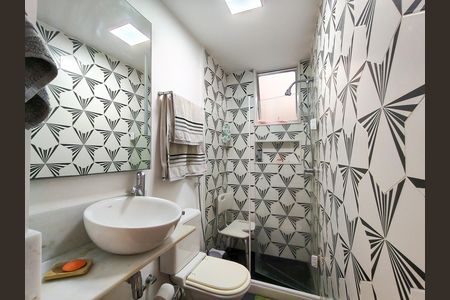 Apartamento para alugar com 84m², 2 quartos e sem vaga Apartamento para alugar com 84m², 2 quartos e sem vagaBanheiro da Suíte