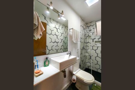 Apartamento para alugar com 84m², 2 quartos e sem vaga Apartamento para alugar com 84m², 2 quartos e sem vagaBanheiro Corredor