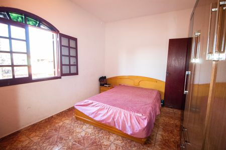Apartamento para alugar com 200m², 3 quartos e 1 vaga Apartamento para alugar com 200m², 3 quartos e 1 vagaQuarto 01