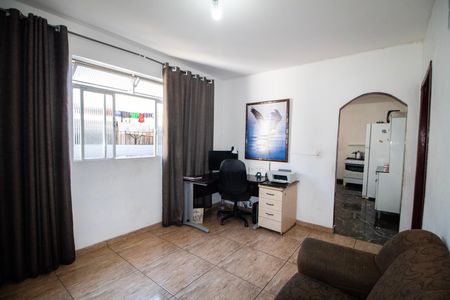 Apartamento para alugar com 200m², 3 quartos e 1 vaga Apartamento para alugar com 200m², 3 quartos e 1 vagaSala