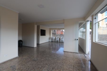 Apartamento para alugar com 65m², 2 quartos e 1 vagaÁrea comum - Salão de festas