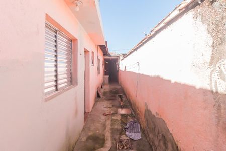 Corredor de casa para alugar com 2 quartos, 175m² em Jardim Nova Poa, Poá