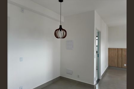 Sala de kitnet/studio para alugar com 1 quarto, 40m² em Loteamento Villa Branca, Jacareí