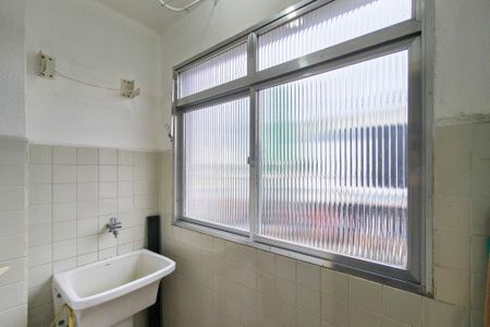 Área de Serviço de kitnet/studio para alugar com 0 quarto, 40m² em Canto do Forte, Praia Grande