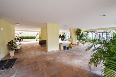 Apartamento à venda com 90m², 3 quartos e 1 vaga Apartamento à venda com 90m², 3 quartos e 1 vagaÁrea comum