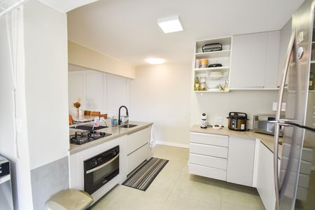 Apartamento à venda com 90m², 3 quartos e 1 vaga Apartamento à venda com 90m², 3 quartos e 1 vagaCozinha