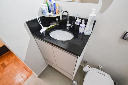 Apartamento à venda com 90m², 3 quartos e 1 vaga Apartamento à venda com 90m², 3 quartos e 1 vagaBanheiro da suíte