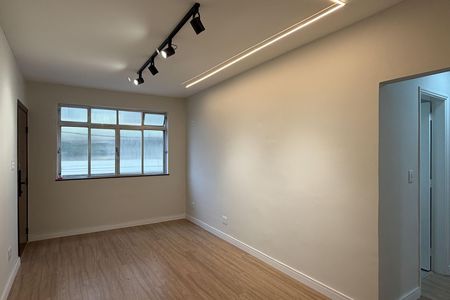Apartamento para alugar com 3 quartos, 89m² em Ponta da Praia, Santos