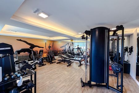Apartamento à venda com 40m², 2 quartos e 1 vaga Apartamento à venda com 40m², 2 quartos e 1 vagaÁrea comum - Academia